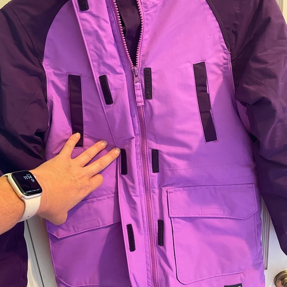 Lands End Kids Squall Waterproof Insulated Winter Parka w/ Grow-A-Long Sleeves - Picture 10 of 10